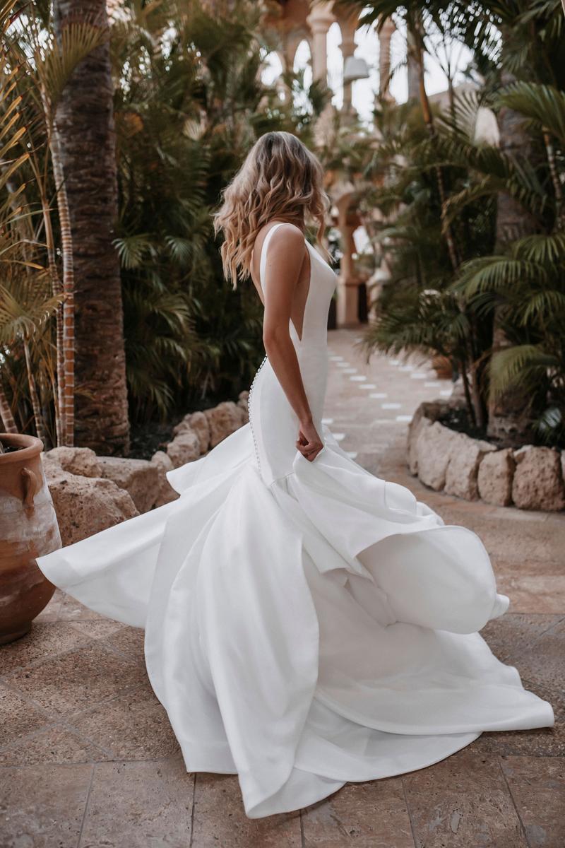 Abella Style Number E251 - 4