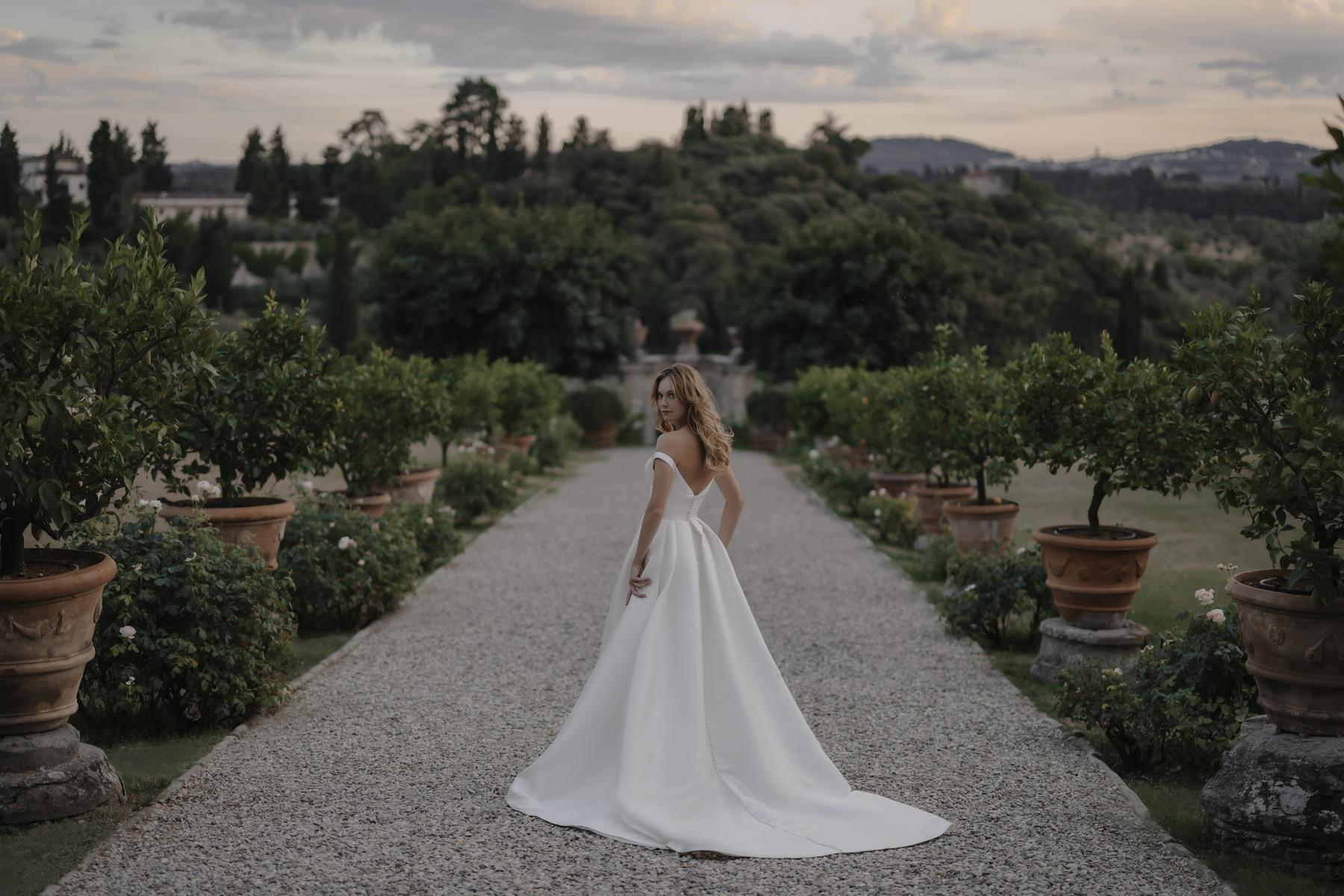 Abella Style Number E300 - 14