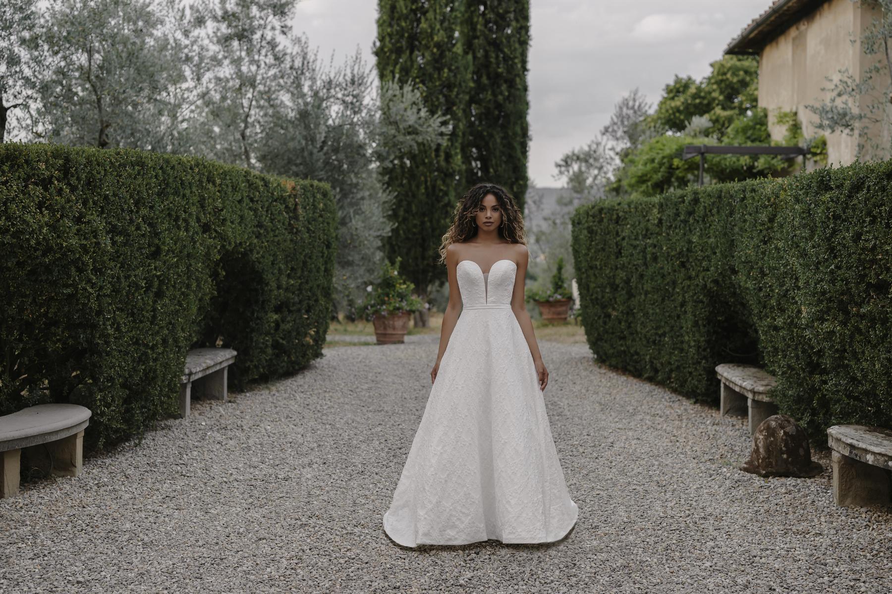 Abella Style Number E311 - 6