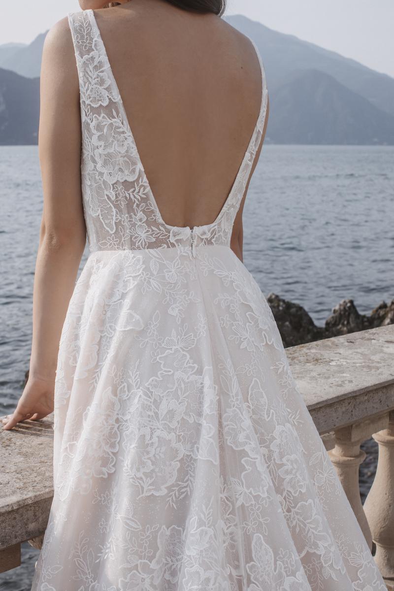 Abella Style Number E401 - 6