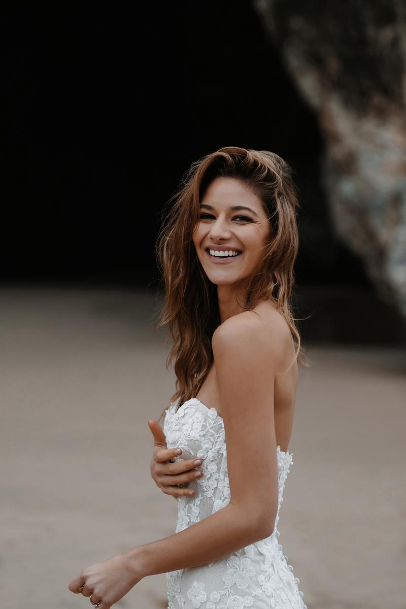 Abella Style Number E460L - 8