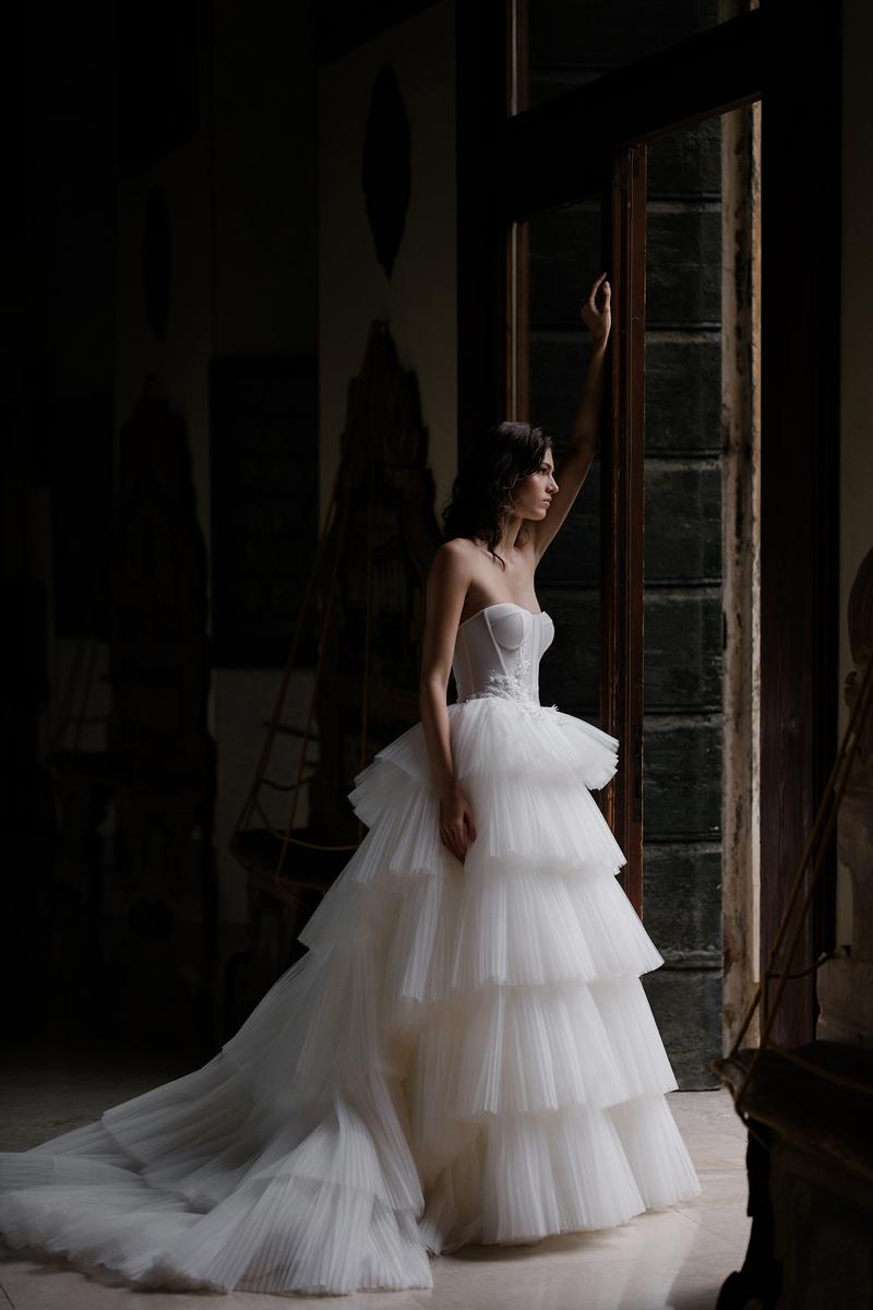 Abella Style Number E500Z - 10