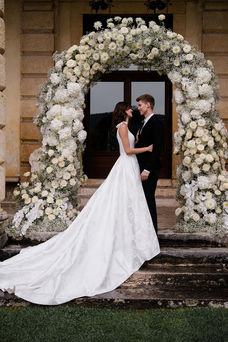 Abella Style Number E516 - 10