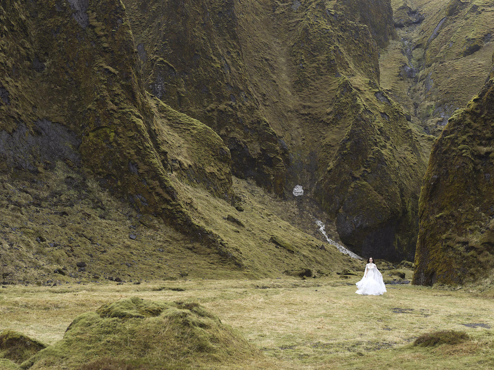 Allure Bridal Style Number 9416 - 11