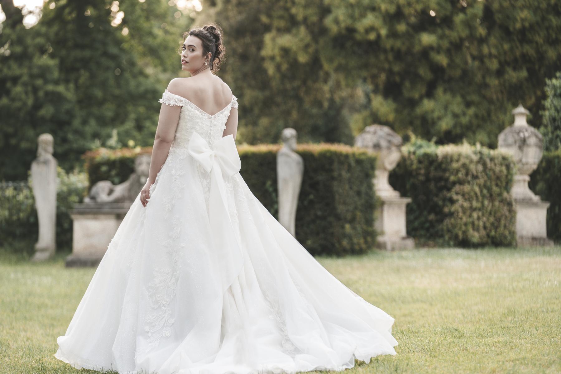 Bridgerton Style Number BR1008 - 16