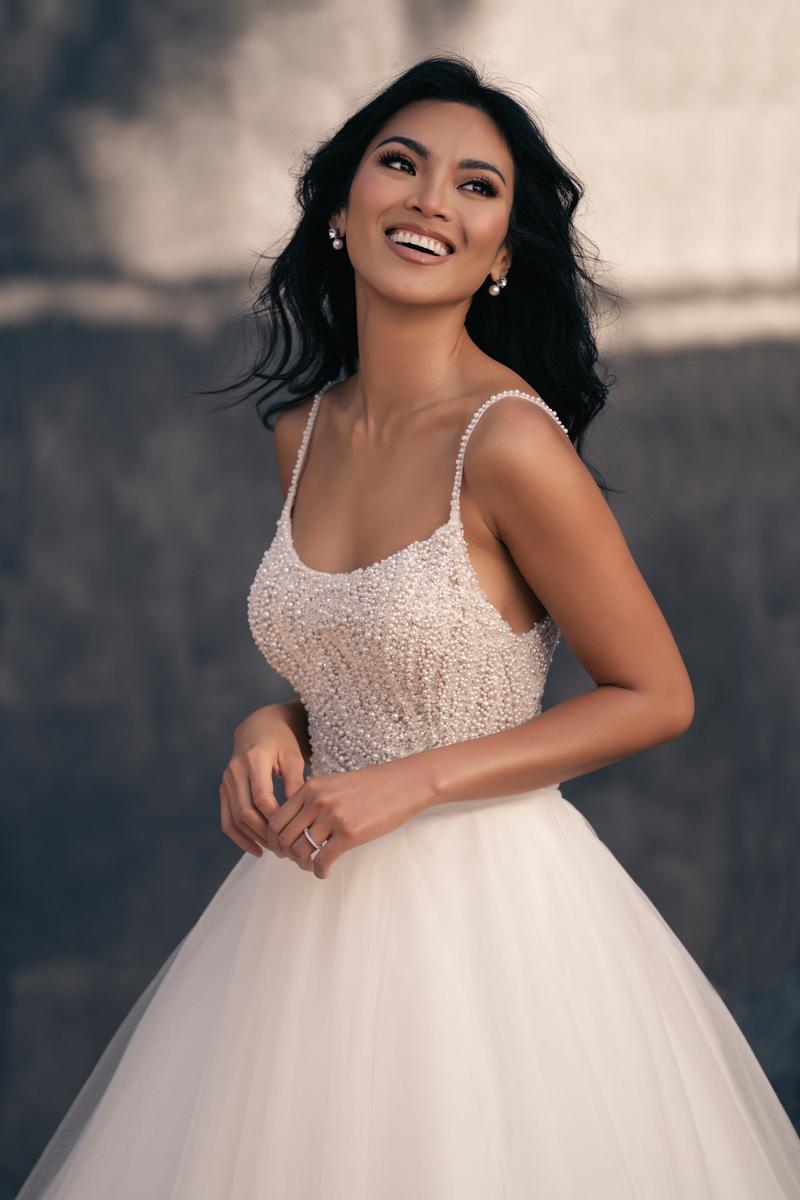 Allure Couture Style Number C701 - 4