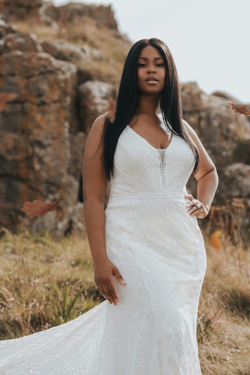 Disney Fairy Tale Weddings Style Number D315 - 3