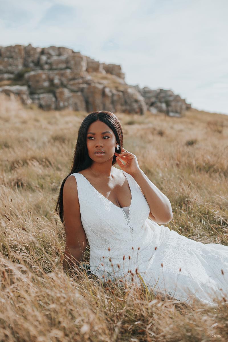 Disney Fairy Tale Weddings Style Number D315 - 9