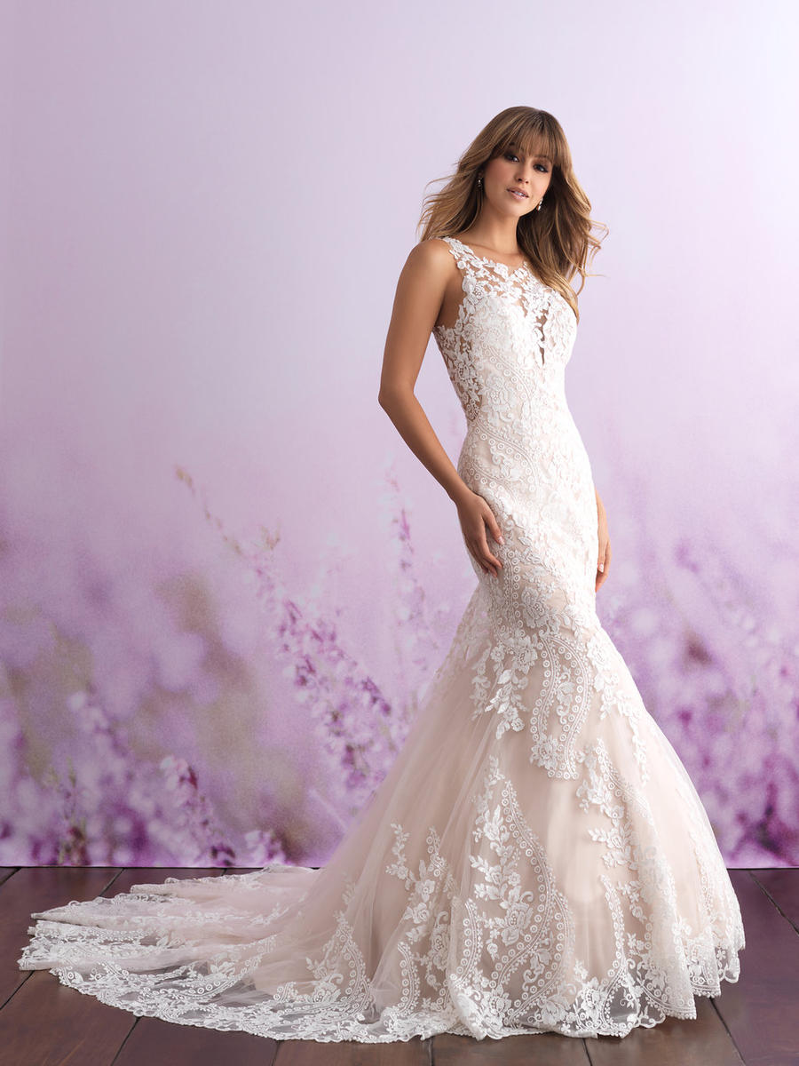 Allure Romance Style Number 3115 - 3