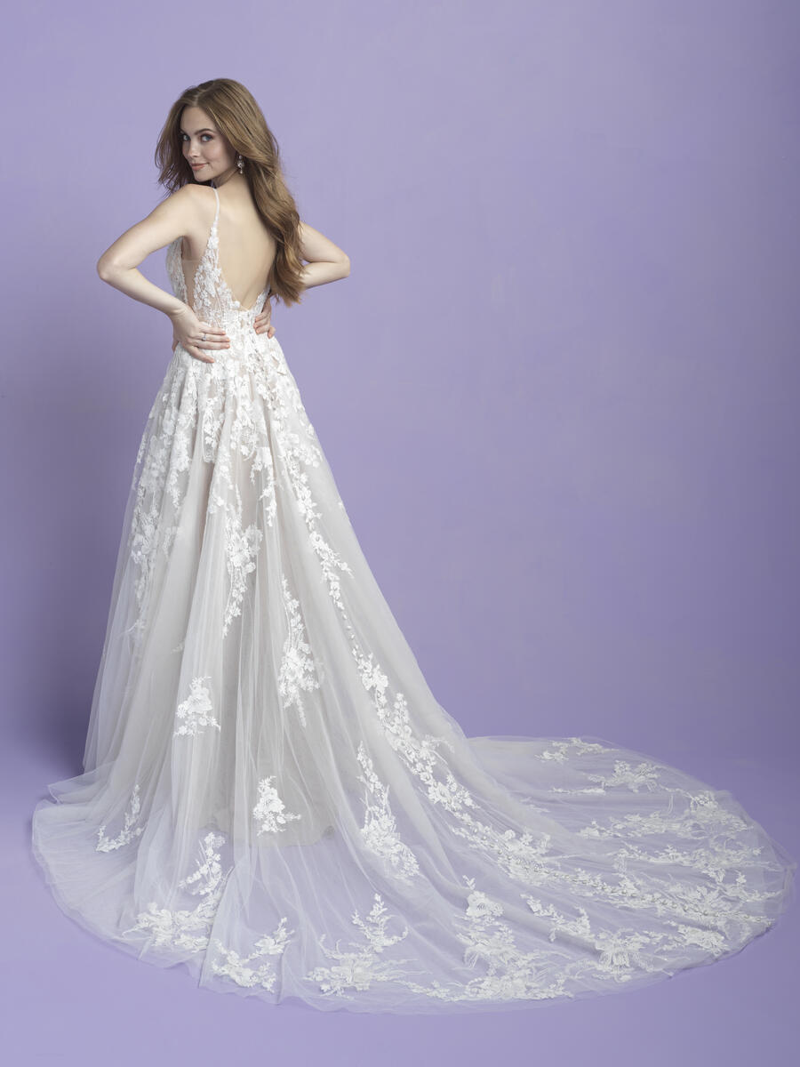 Allure Romance Style Number 3400LW - 2