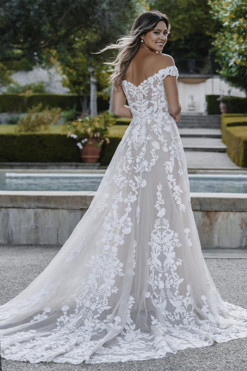 Allure Romance Style Number 3508 - 2