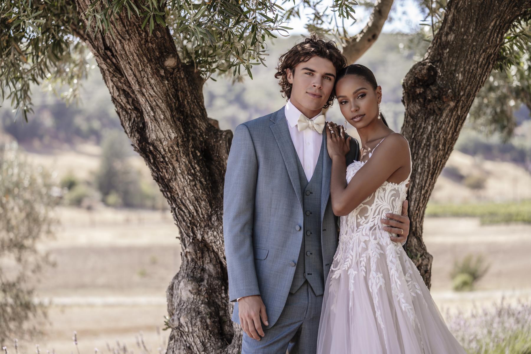 Allure Romance Style Number R3607 - 8