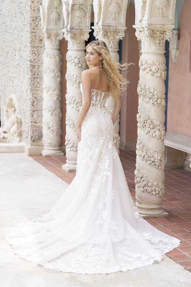 Allure Romance Style Number R3854L - 2