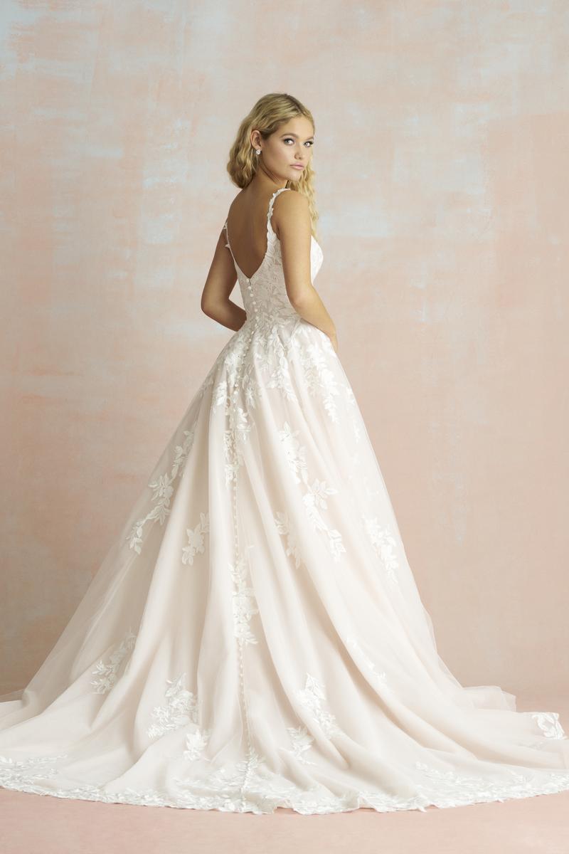 Allure Romance Style Number R3861 - 6