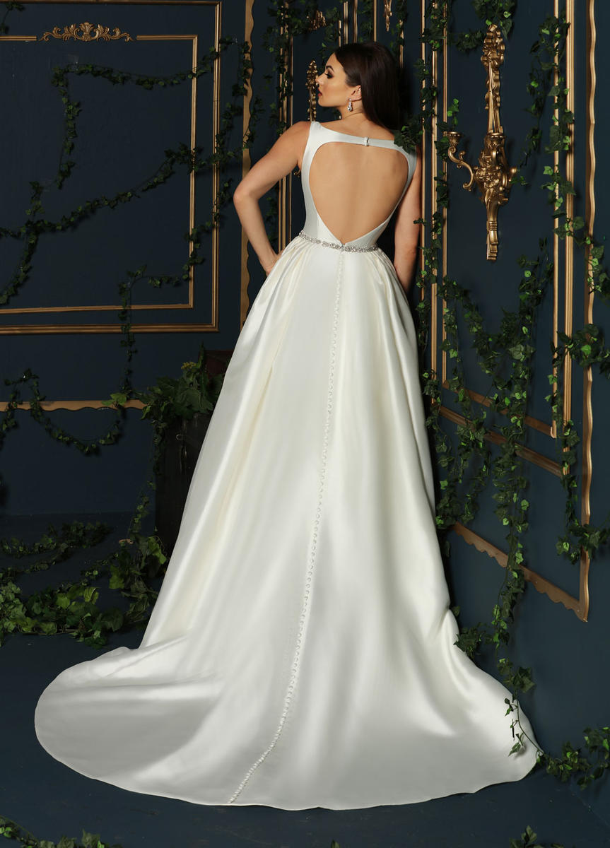 Ashley and Justin Bride Style Number 10619 - 2