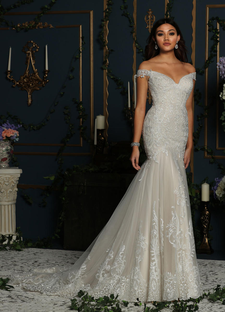 Ashley and Justin Bride Style Number 10635 - 1