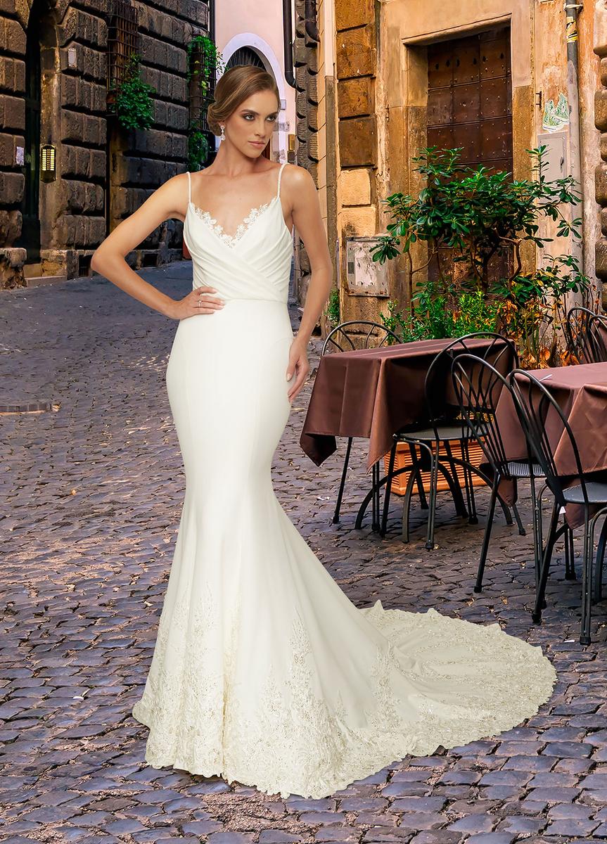 Ashley and Justin Bride Style Number 10986 - 1