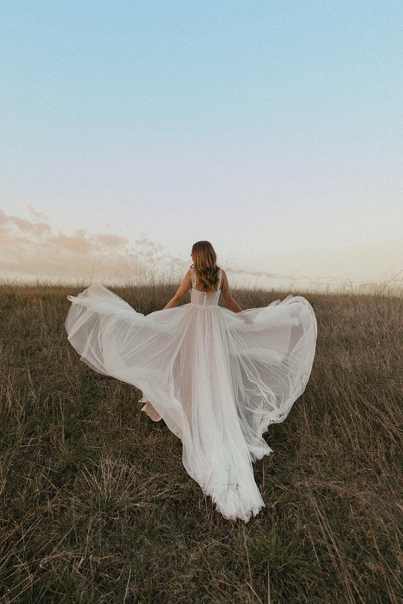 All Who Wander Style Number Viene - 29
