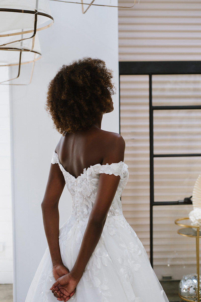 Essense Bridal Collection Style Number D3314 - 17