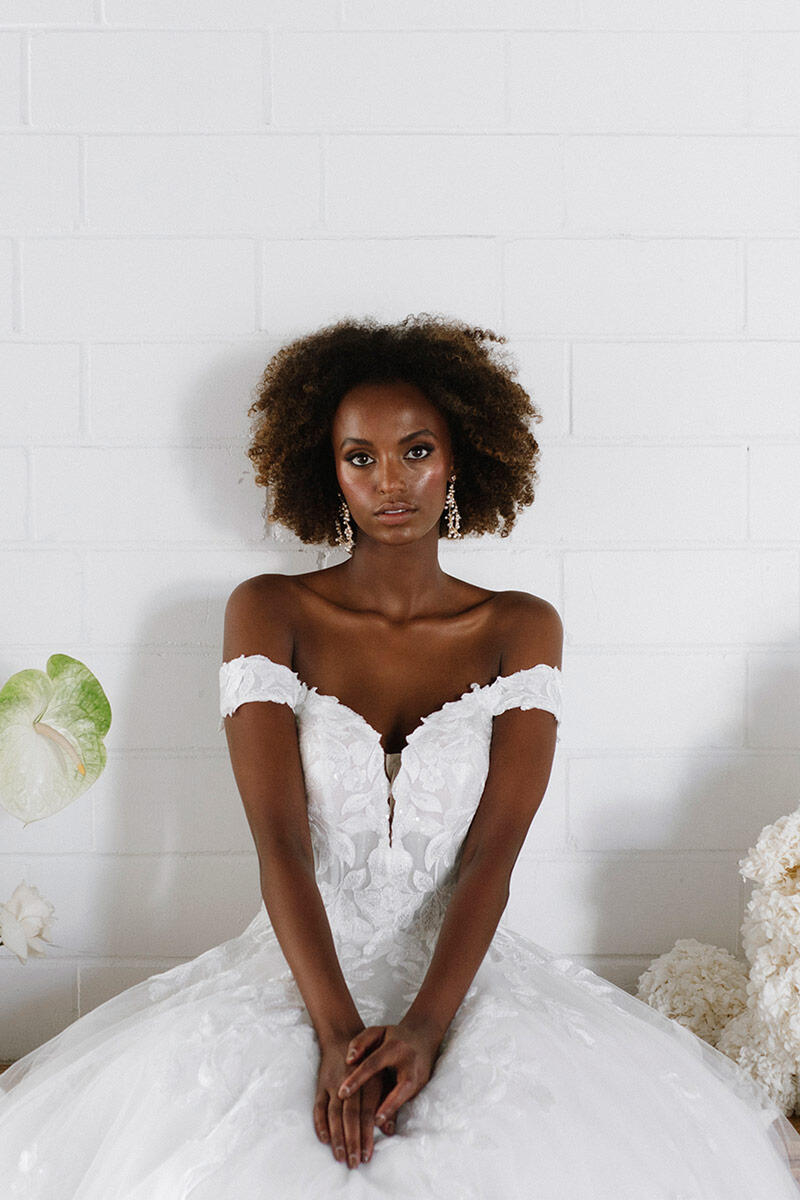 Essense Bridal Collection Style Number D3314 - 14