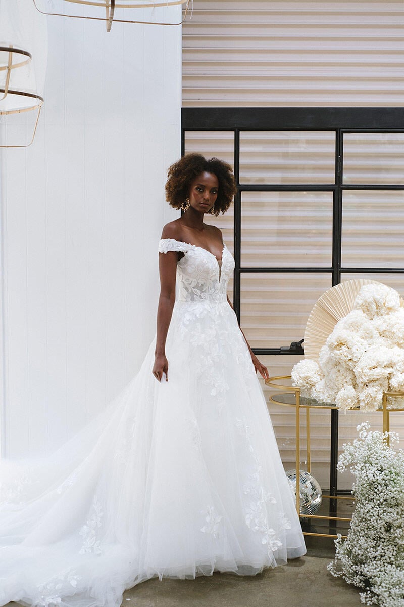 Essense Bridal Collection Style Number D3314 - 21