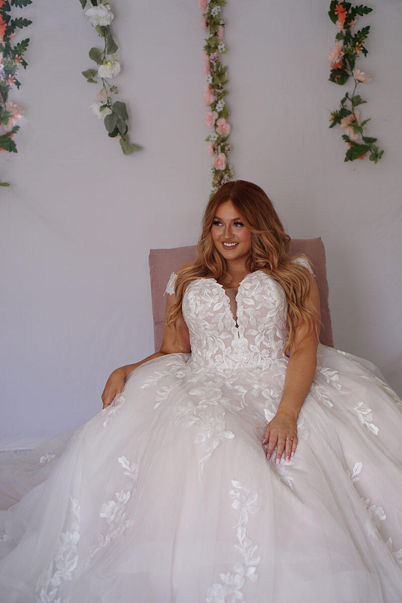 Essense Bridal Collection Style Number D3314 - 3