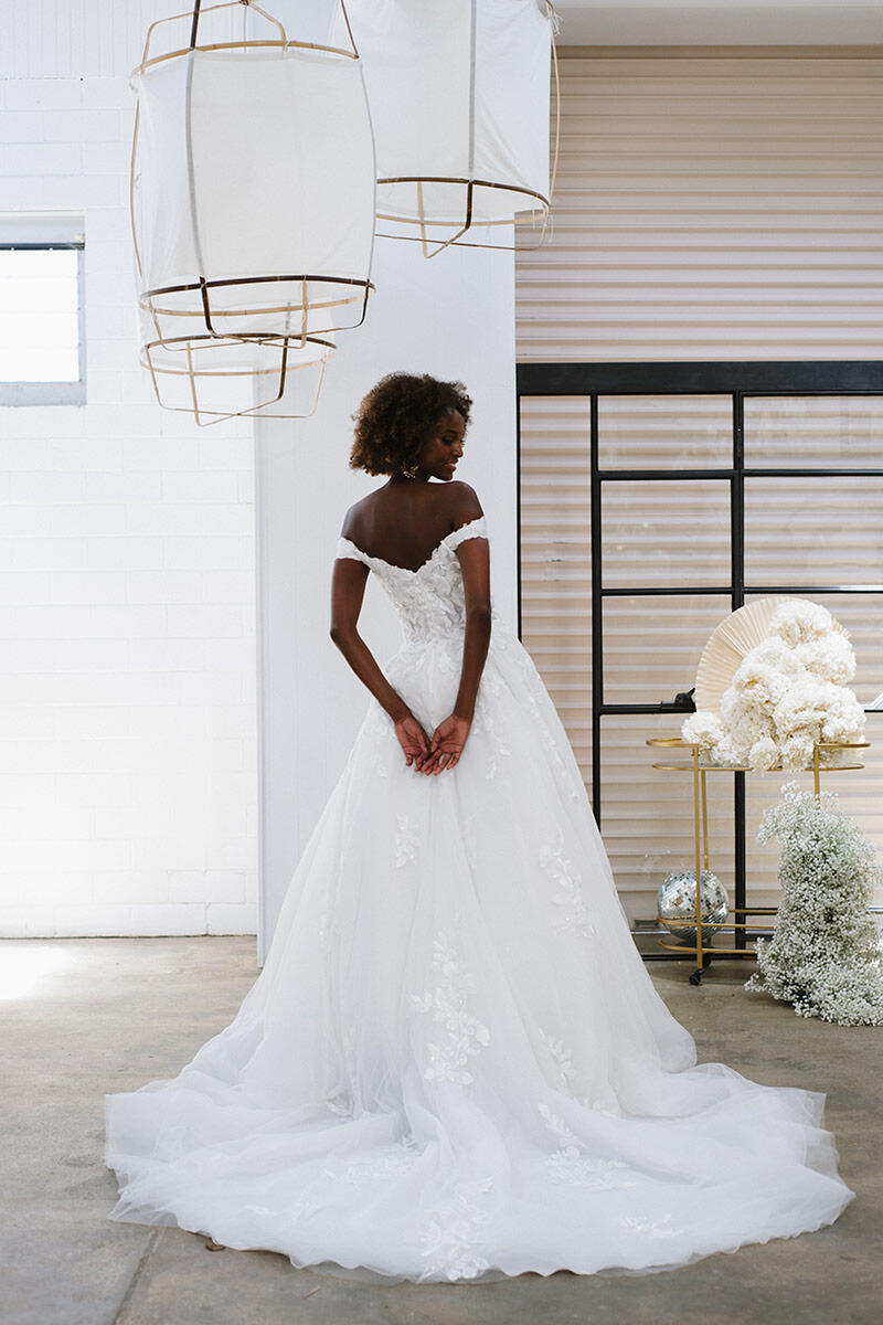 Essense Bridal Collection Style Number D3314 - 10