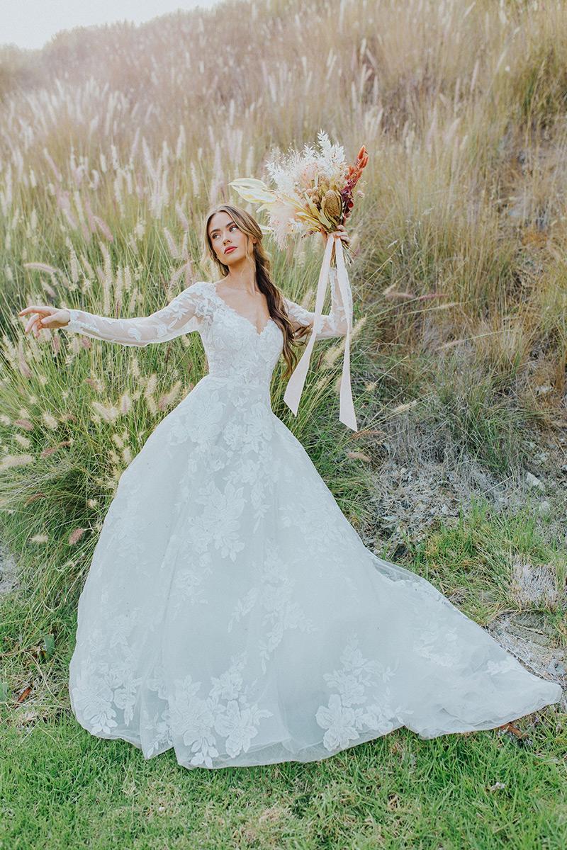 Essense Bridal Collection Style Number D3358 - 38