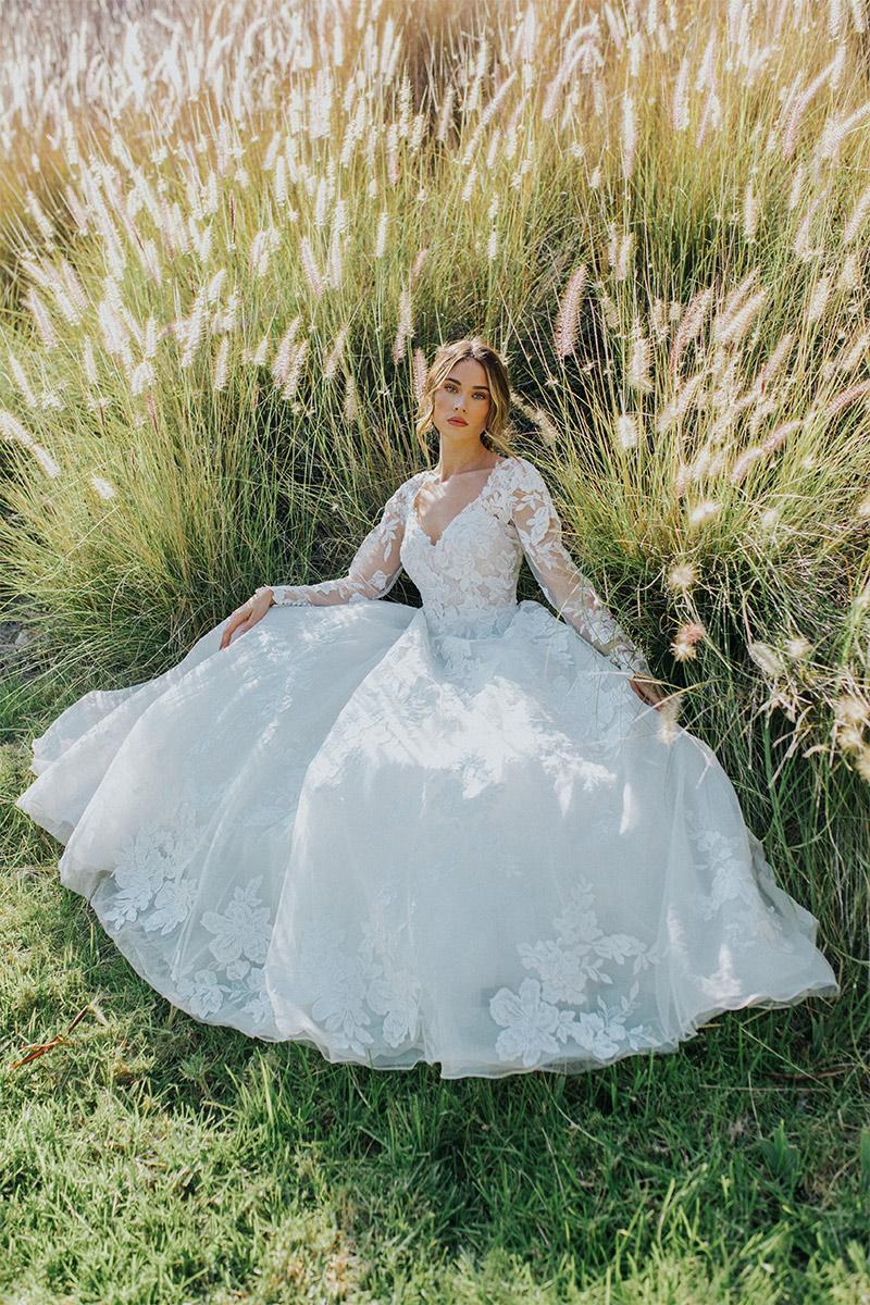 Essense Bridal Collection Style Number D3358 - 9