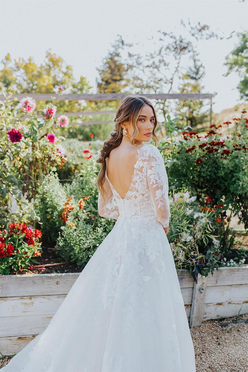 Essense Bridal Collection Style Number D3358 - 16