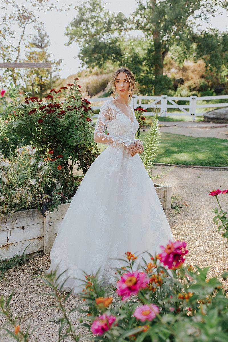 Essense Bridal Collection Style Number D3358 - 22