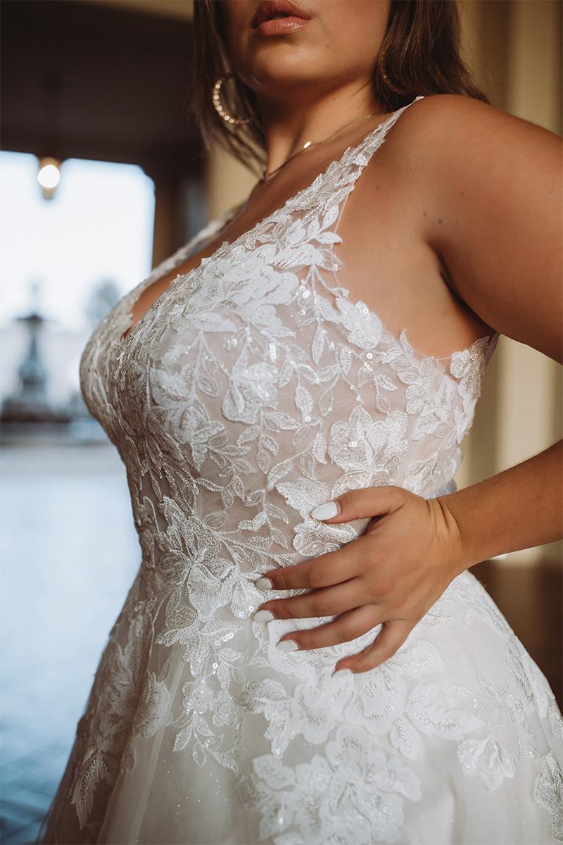 Essense Bridal Collection Style Number D3358 - 31