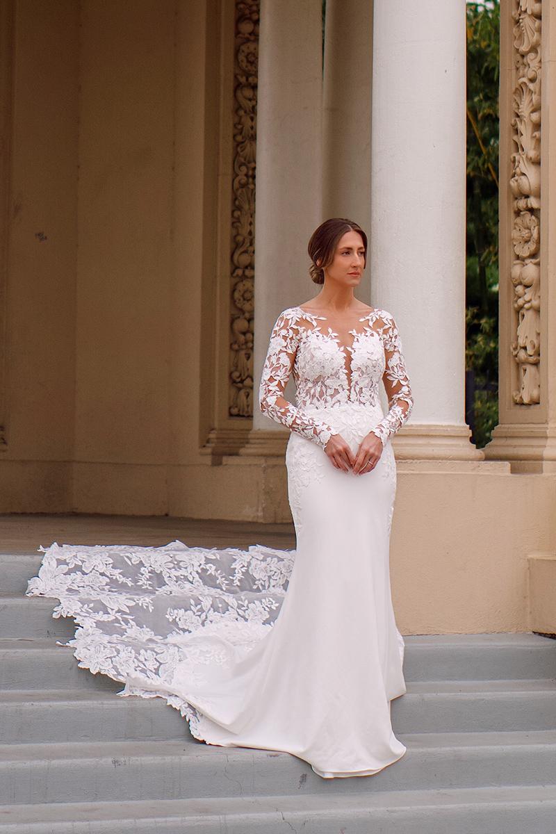 Essense Bridal Collection Style Number D3379 - 3