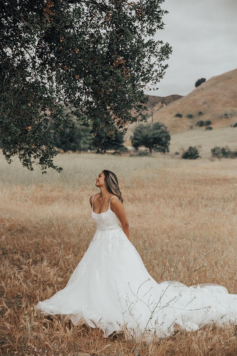 Essense Bridal Collection Style Number D3386 - 11