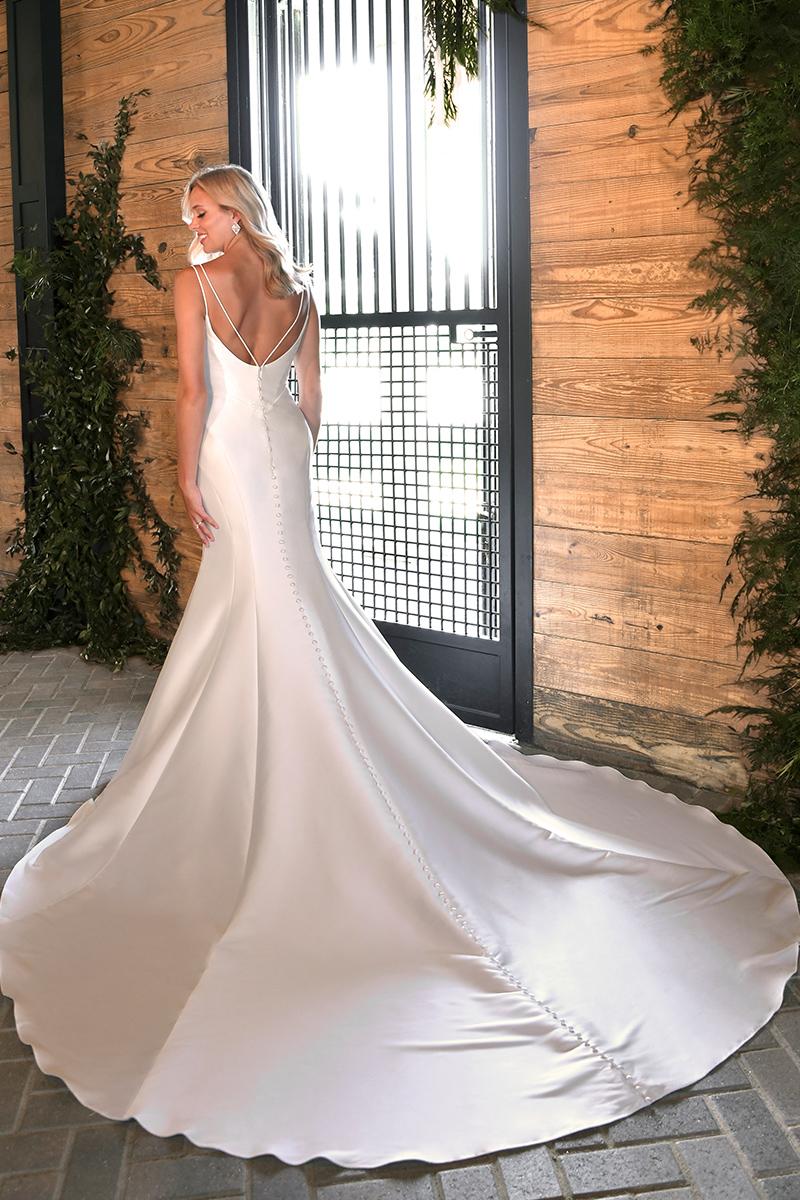 Essense Bridal Collection Style Number D3404 - 14