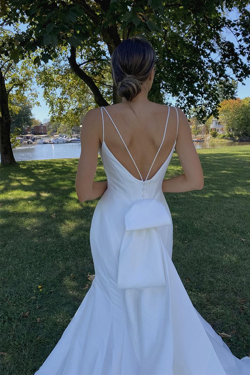 Essense Bridal Collection Style Number D3404 - 18