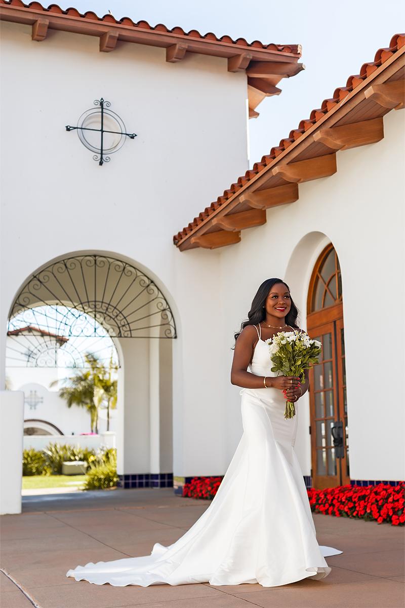 Essense Bridal Collection Style Number D3404 - 9