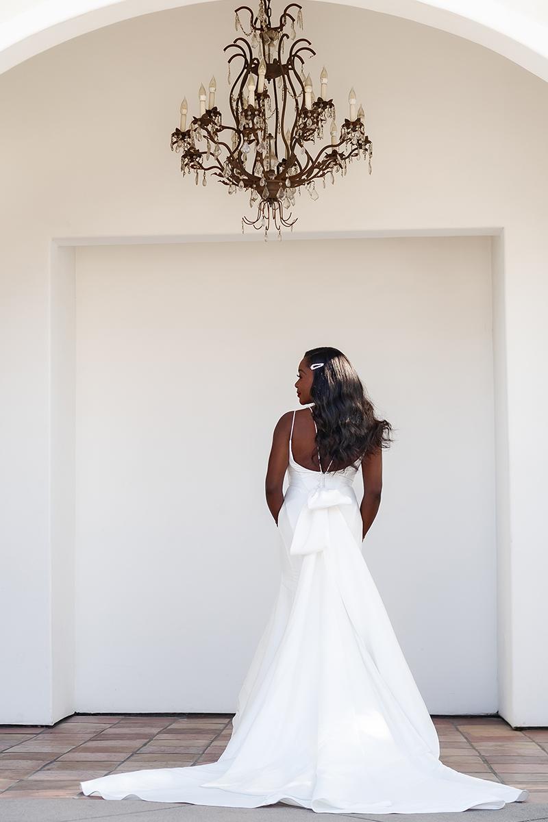 Essense Bridal Collection Style Number D3404 - 10