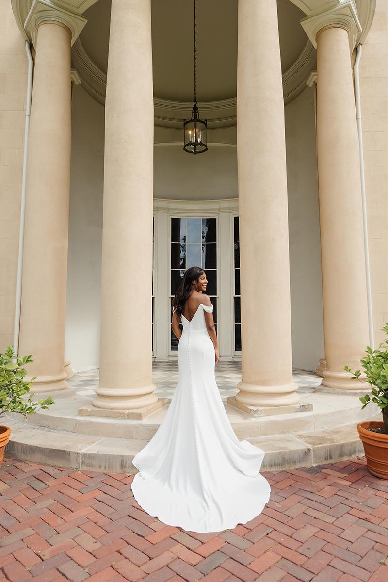 Essense Bridal Collection Style Number D3457 - 9