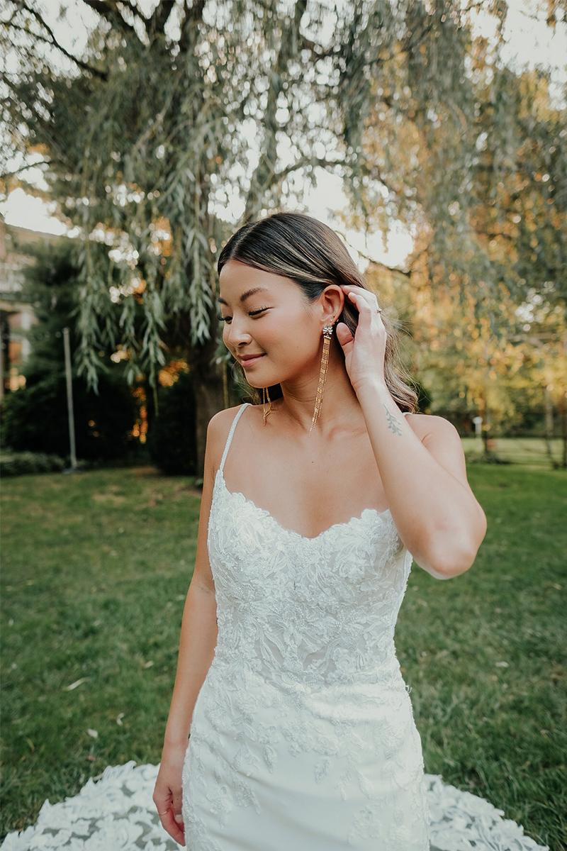 Essense Bridal Collection Style Number D3458 - 12