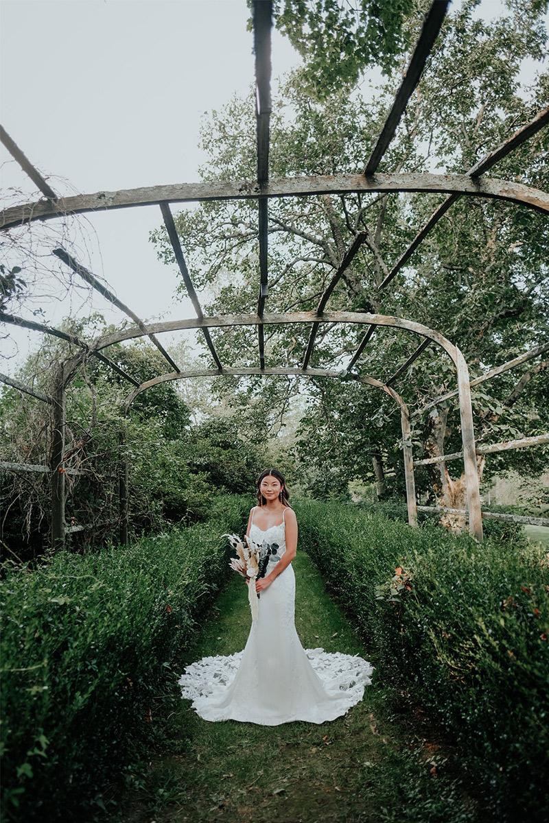 Essense Bridal Collection Style Number D3458 - 15