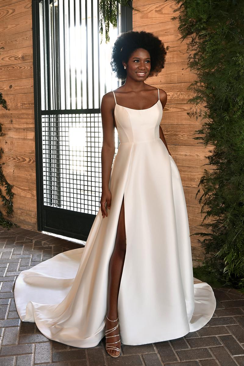 Essense Bridal Collection Style Number D3460 - 1