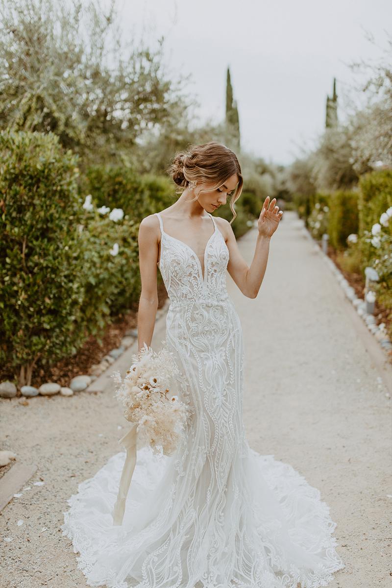 Essense Bridal Collection Style Number D3488 - 7