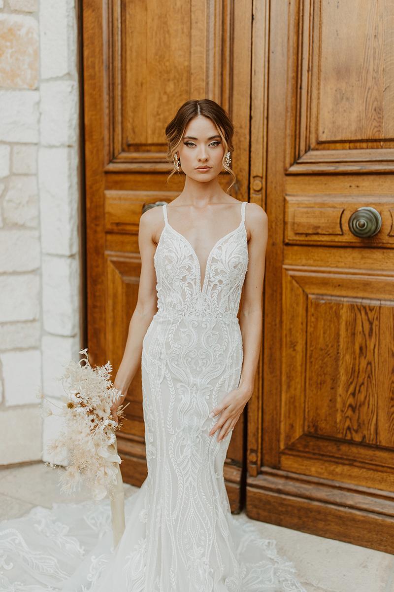Essense Bridal Collection Style Number D3488 - 8