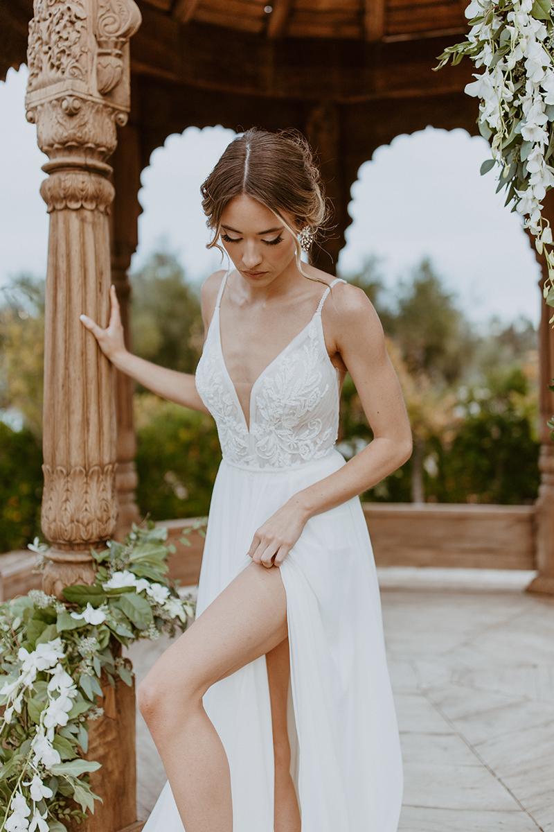 Essense Bridal Collection Style Number D3508 - 23