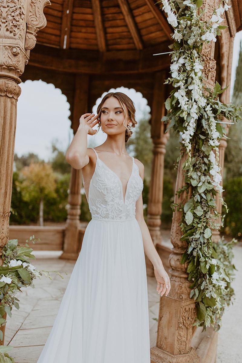 Essense Bridal Collection Style Number D3508 - 31
