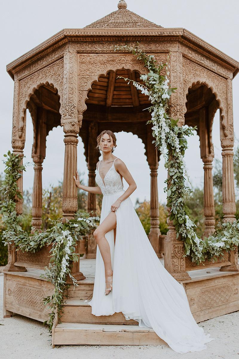 Essense Bridal Collection Style Number D3508 - 35