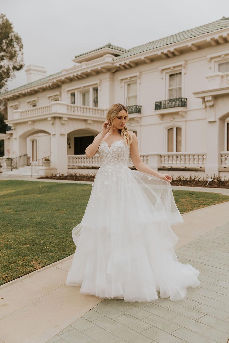 Essense Bridal Collection Style Number D3587 - 9