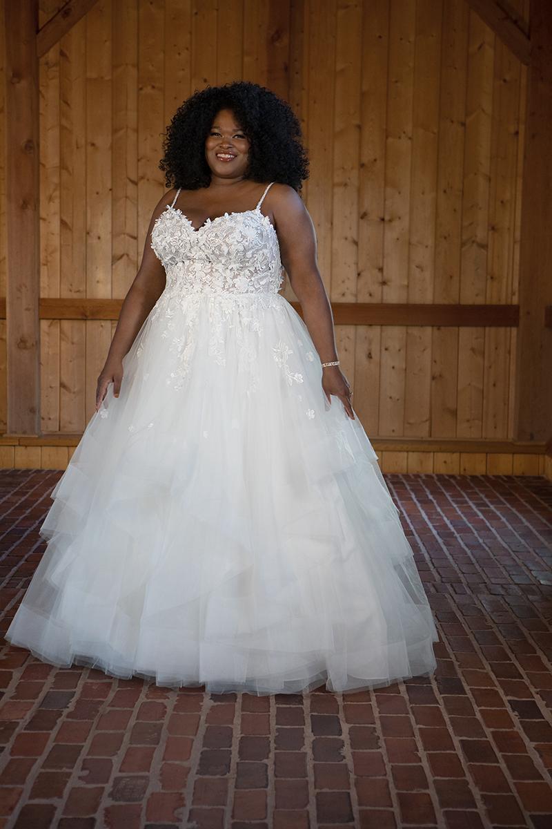 Essense Bridal Collection Style Number D3587 - 5