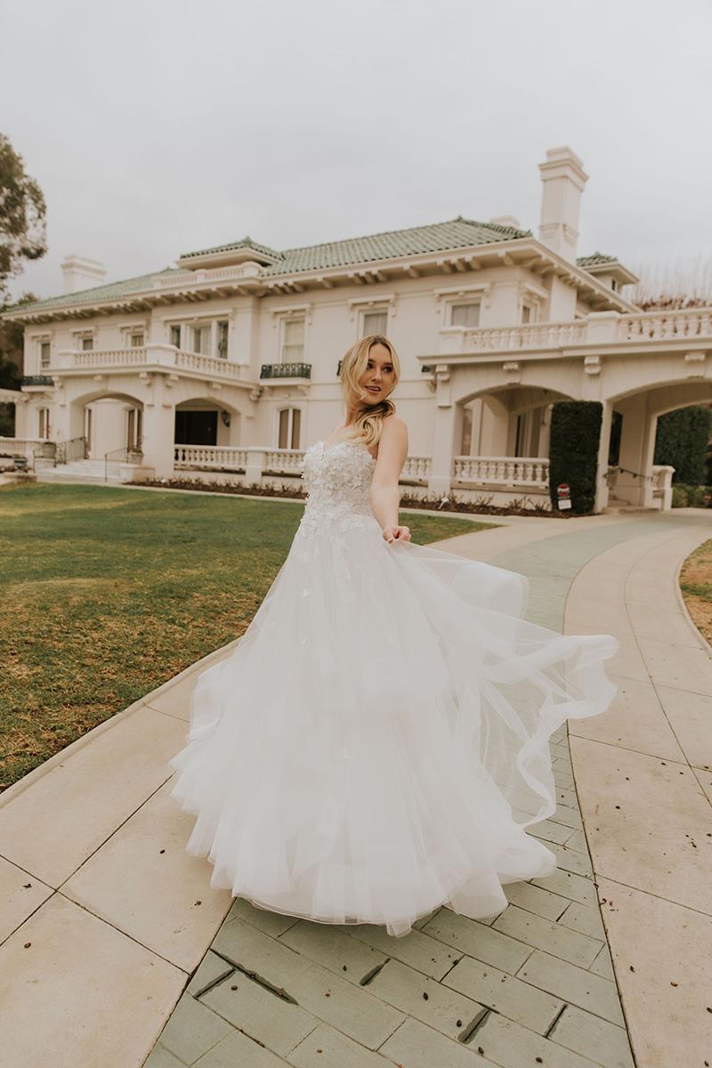Essense Bridal Collection Style Number D3587 - 26